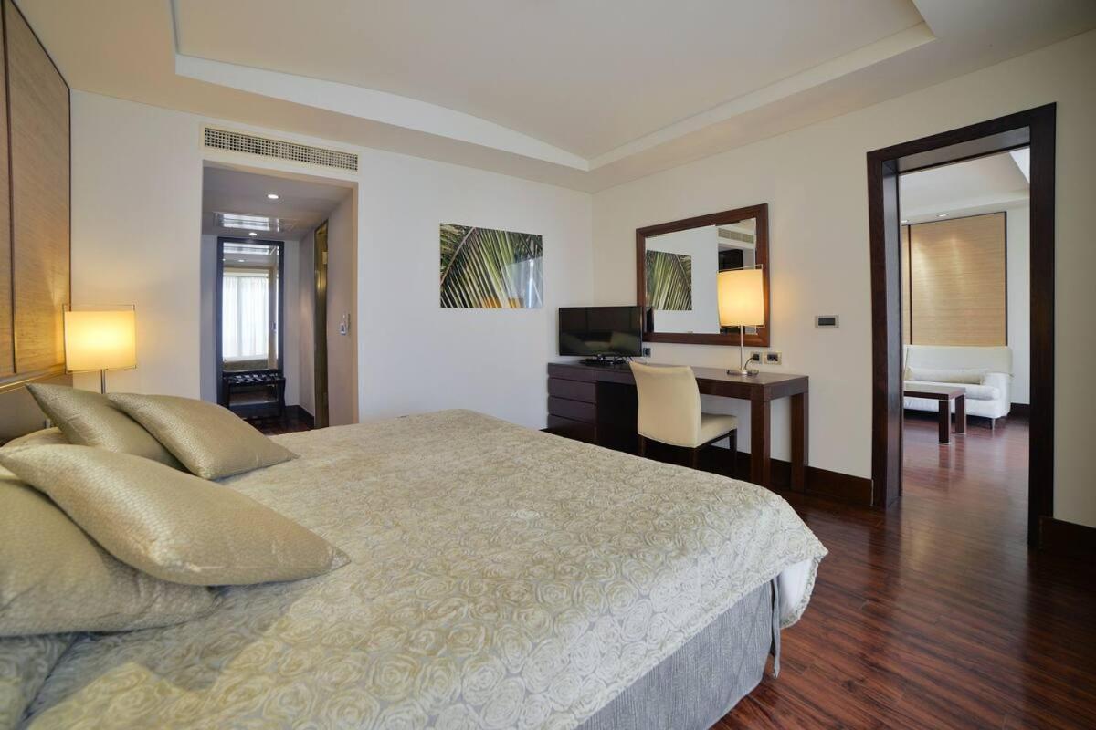 Porto Carras Sithonia Hotel Néosz Marmarász Kültér fotó